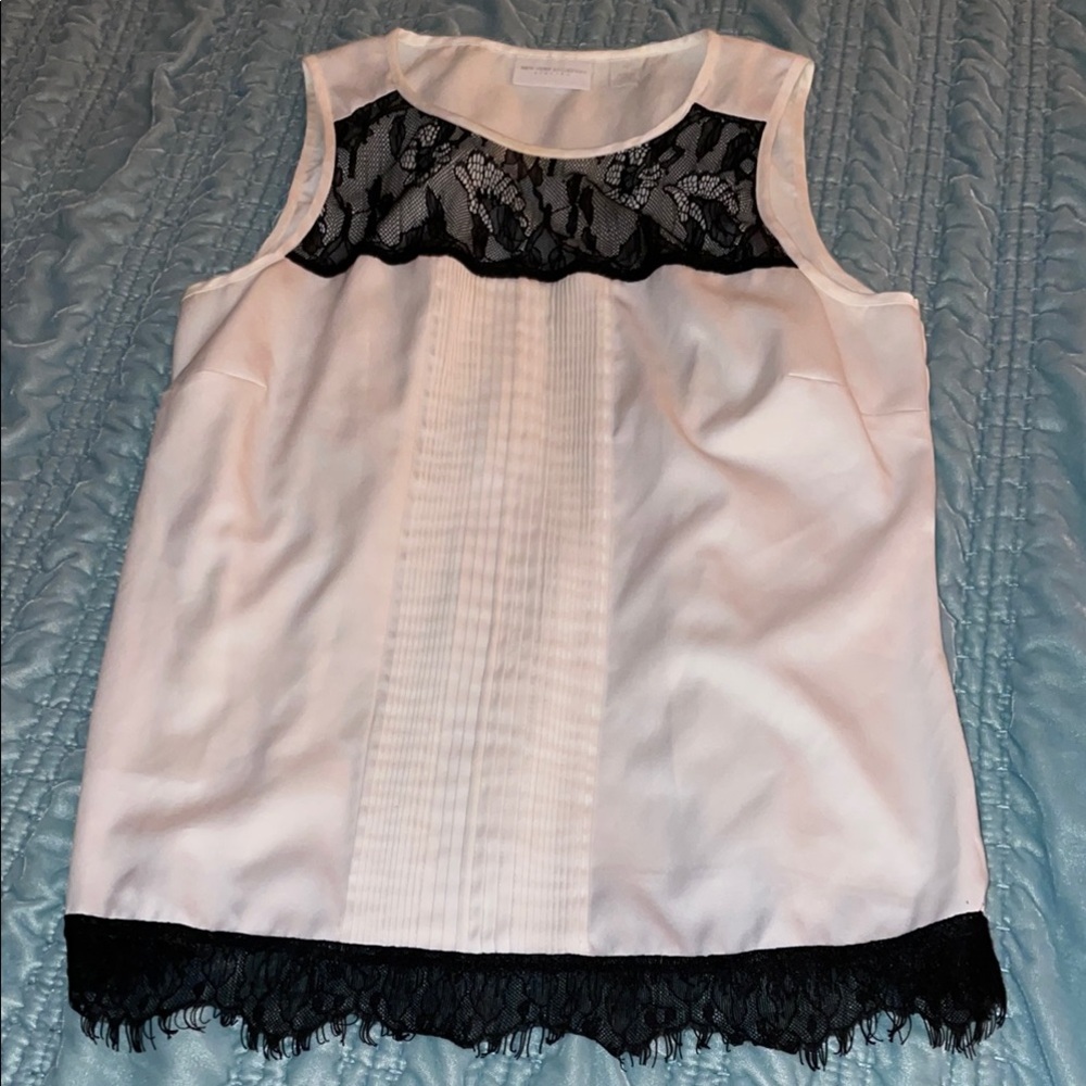 NY & Company Chic Sleeveless Top with Lace Accents